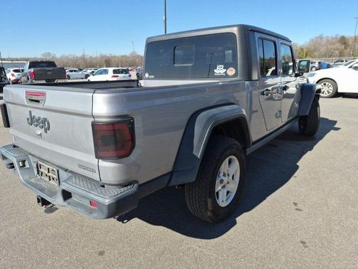 2020 Jeep Gladiator Sport