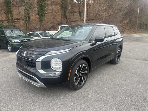 2022 Mitsubishi Outlander 