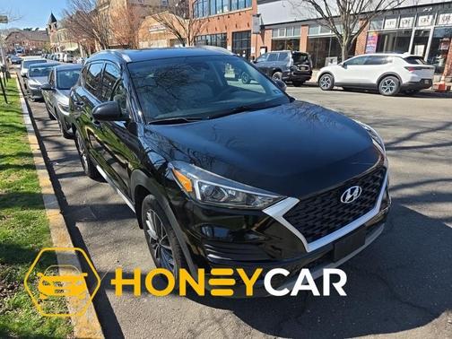 Black Noir Pearl 2019 Hyundai TUCSON SEL