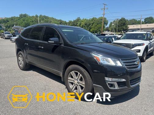 Mosaic Black Metallic 2016 Chevrolet Traverse 2LT