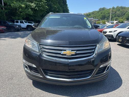 Mosaic Black Metallic 2016 Chevrolet Traverse 2LT