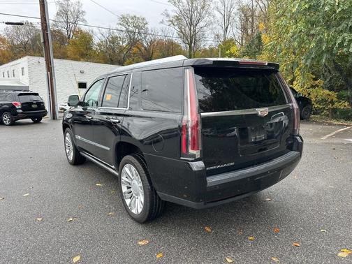 2016 Cadillac Escalade Platinum