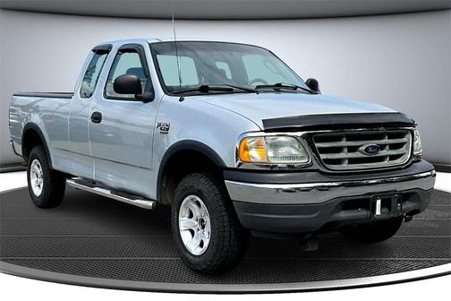 2002 Ford F-150 XL SuperCab