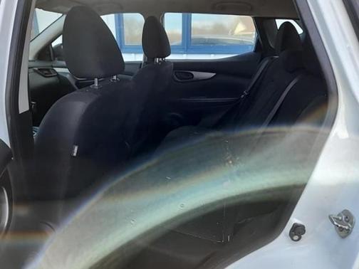 2018 Nissan Rogue Sport S