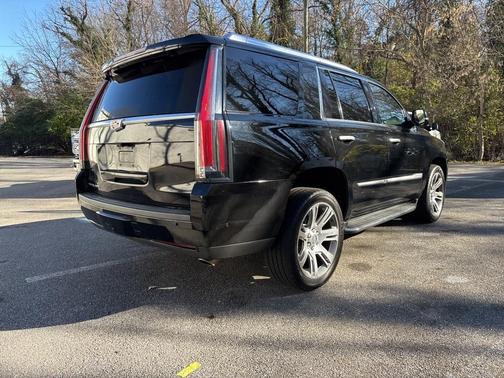 2019 Cadillac Escalade Luxury