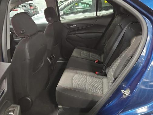 Pacific Blue Metallic 2021 Chevrolet Equinox 1LT