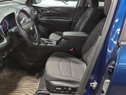 Pacific Blue Metallic 2021 Chevrolet Equinox 1LT