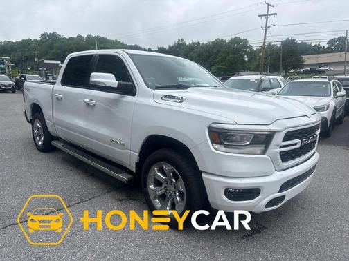 Bright White Clearcoat 2022 RAM 1500 Big Horn