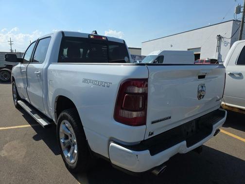 Bright White Clearcoat 2022 RAM 1500 Big Horn