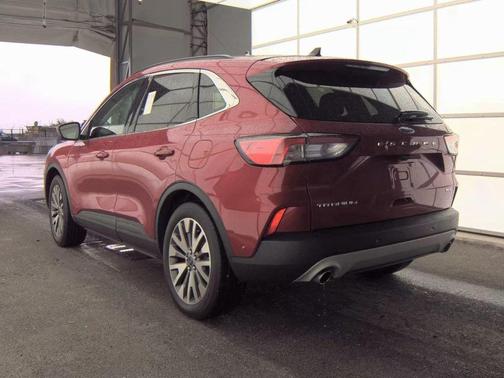 2021 Ford Escape Titanium