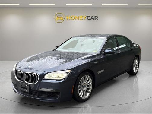 2015 BMW 750 i xDrive
