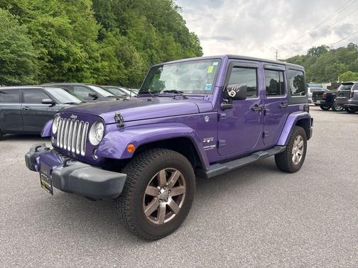 Xtreme Purple Pearlcoat 2018 Jeep Wrangler JK Unlimited Sahara