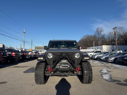 2020 Jeep Gladiator Sport