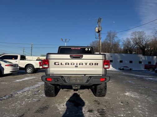 2020 Jeep Gladiator Sport