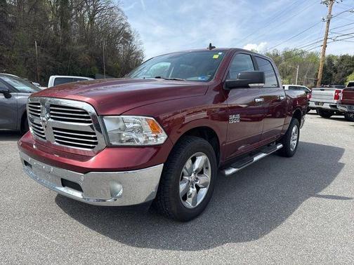Delmonico Red Pearlcoat 2018 RAM 1500 Big Horn