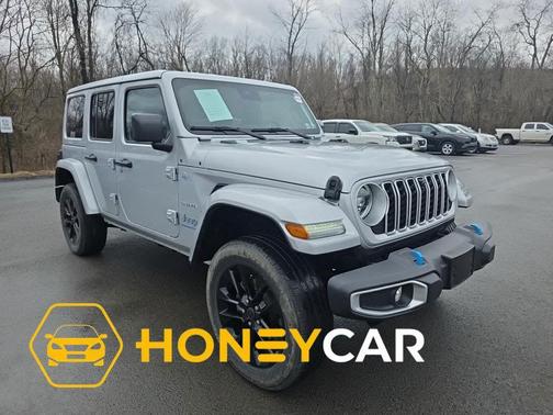Silver Zynith Clearcoat 2024 Jeep Wrangler 4xe Sahara
