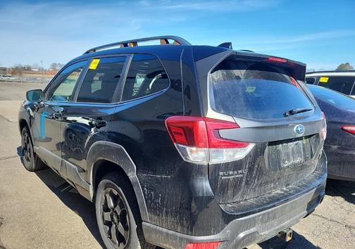 Crystal Black Silica 2022 Subaru Forester Wilderness