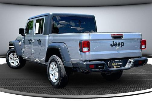 Billet Silver Metallic Clearcoat 2020 Jeep Gladiator Sport