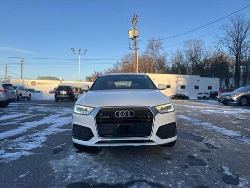 2016 Audi Q3 2.0T Prestige