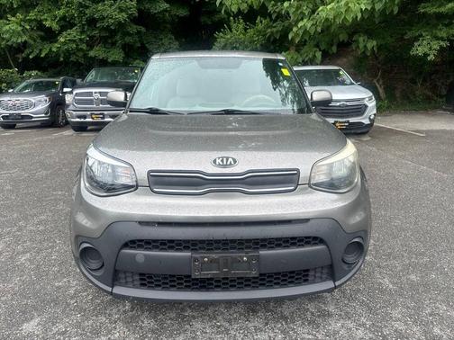 Titanium Gray 2019 Kia Soul Base
