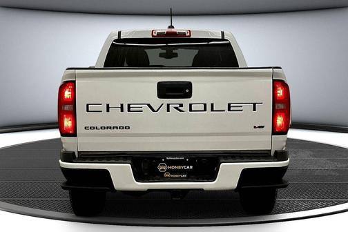 Summit White 2022 Chevrolet Colorado LT