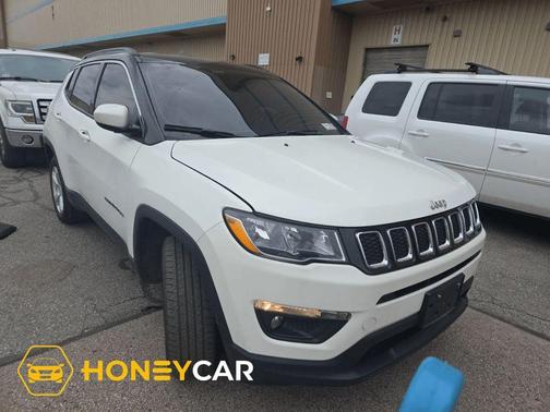 White Clearcoat 2019 Jeep Compass Latitude