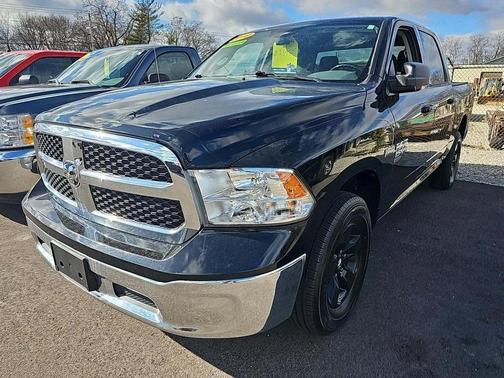 2019 RAM 1500 Classic SLT
