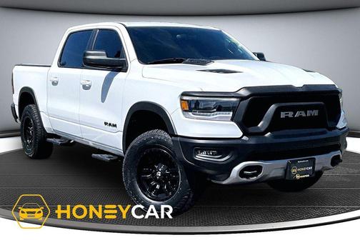 Bright White Clearcoat 2019 RAM 1500 Rebel