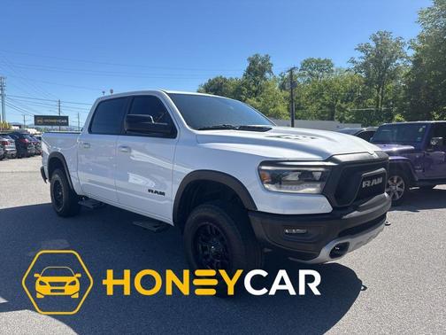 Bright White Clearcoat 2019 RAM 1500 Rebel