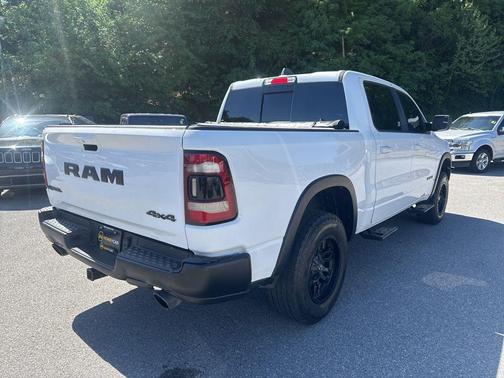 Bright White Clearcoat 2019 RAM 1500 Rebel