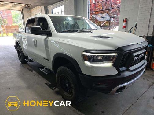 Bright White Clearcoat 2019 RAM 1500 Rebel