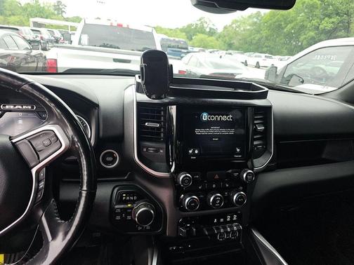 Diamond Black 2019 RAM 1500 Big Horn
