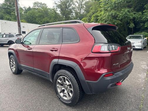 Velvet Red Pearlcoat 2021 Jeep Cherokee Trailhawk