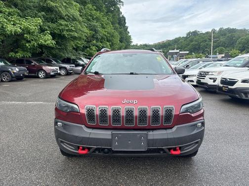Velvet Red Pearlcoat 2021 Jeep Cherokee Trailhawk