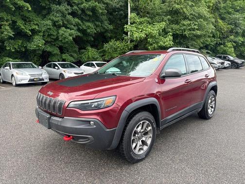 Velvet Red Pearlcoat 2021 Jeep Cherokee Trailhawk