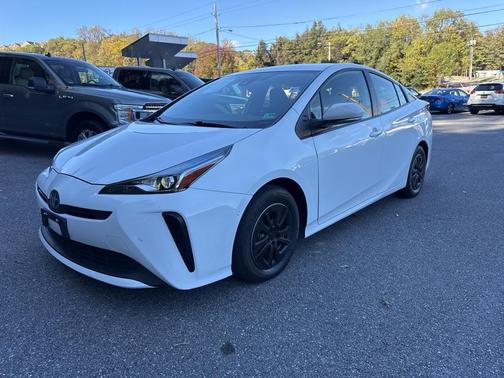 2022 Toyota Prius L