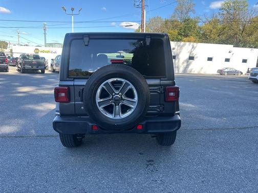 2019 Jeep Wrangler Unlimited Sahara