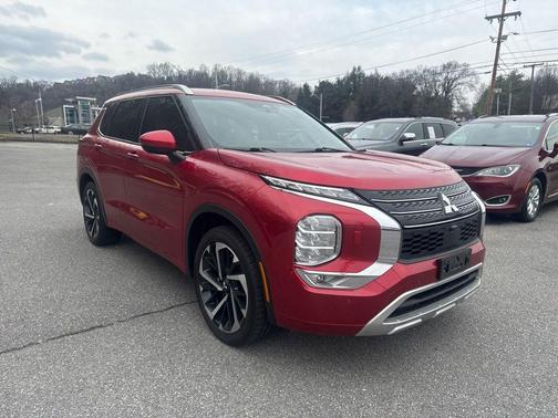 2022 Mitsubishi Outlander SEL