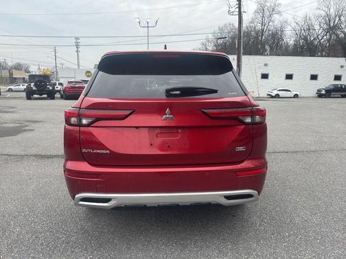 2022 Mitsubishi Outlander SEL