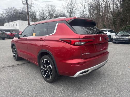 2022 Mitsubishi Outlander SEL
