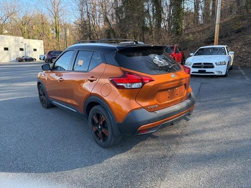 2019 Nissan Kicks SR