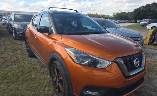 2019 Nissan Kicks SR