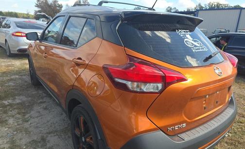 2019 Nissan Kicks SR