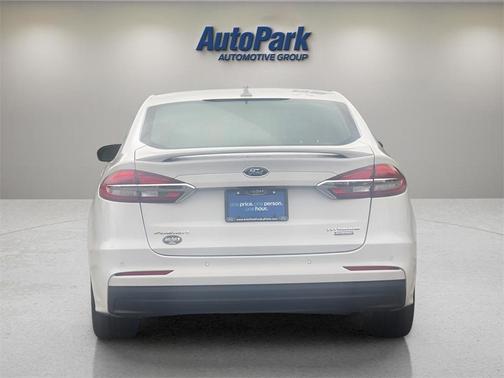 2020 Ford Fusion Hybrid Titanium
