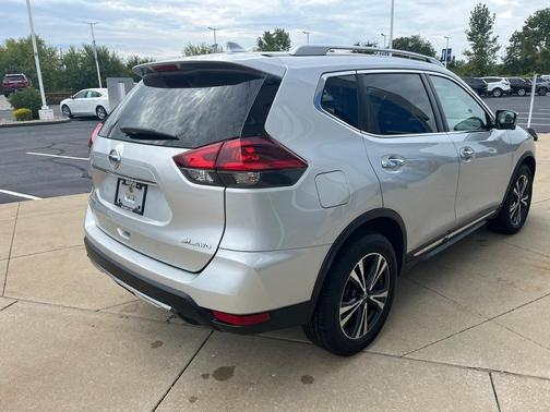 2018 Nissan Rogue SL