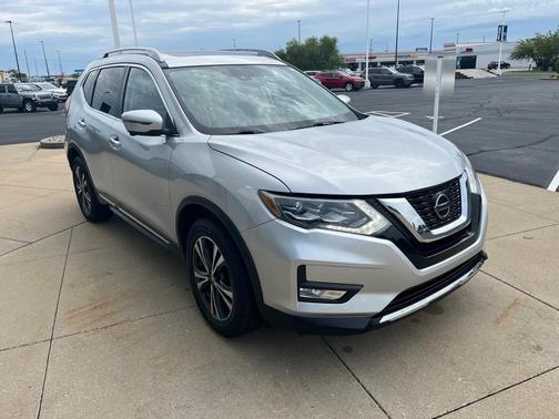2018 Nissan Rogue SL