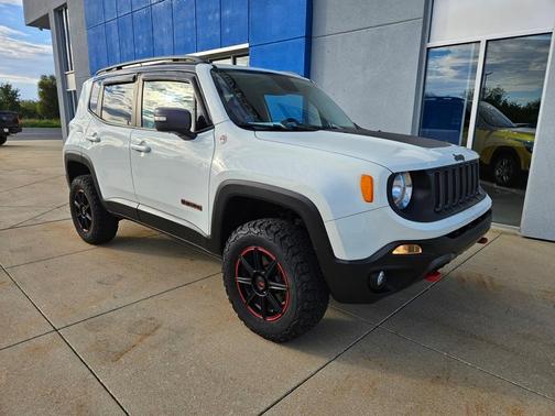 2015 Jeep Renegade Trailhawk