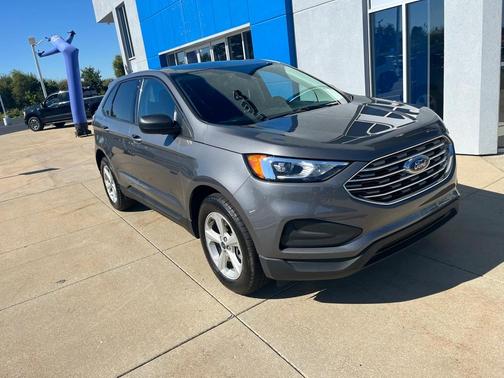 2021 Ford Edge SE