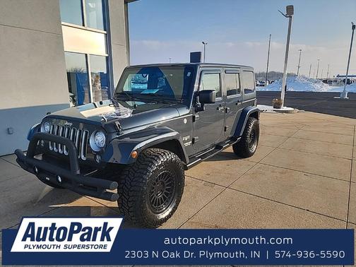 2017 Jeep Wrangler Unlimited Sahara