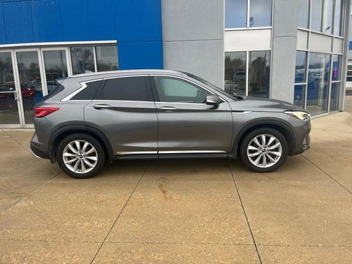 2019 INFINITI QX50 ESSENTIAL